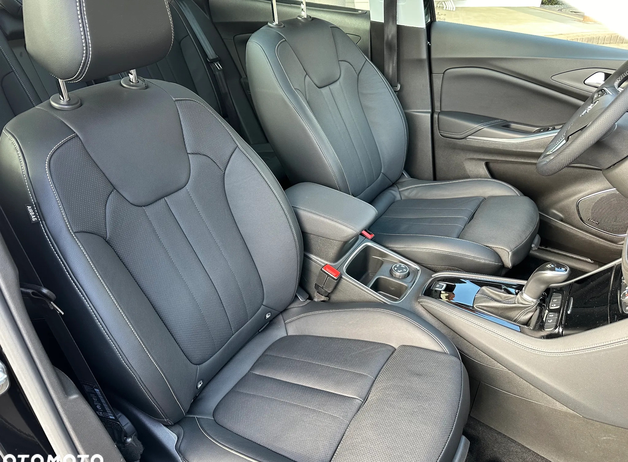 Opel Grandland X cena 92900 przebieg: 62000, rok produkcji 2019 z Górzno małe 742